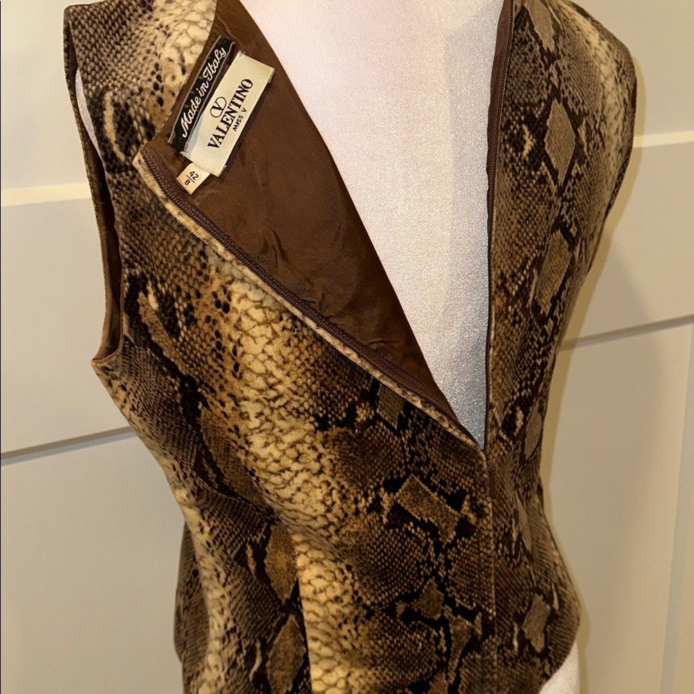 Valentino Brown Snake Print sleeveless top - Picture 4 of 8